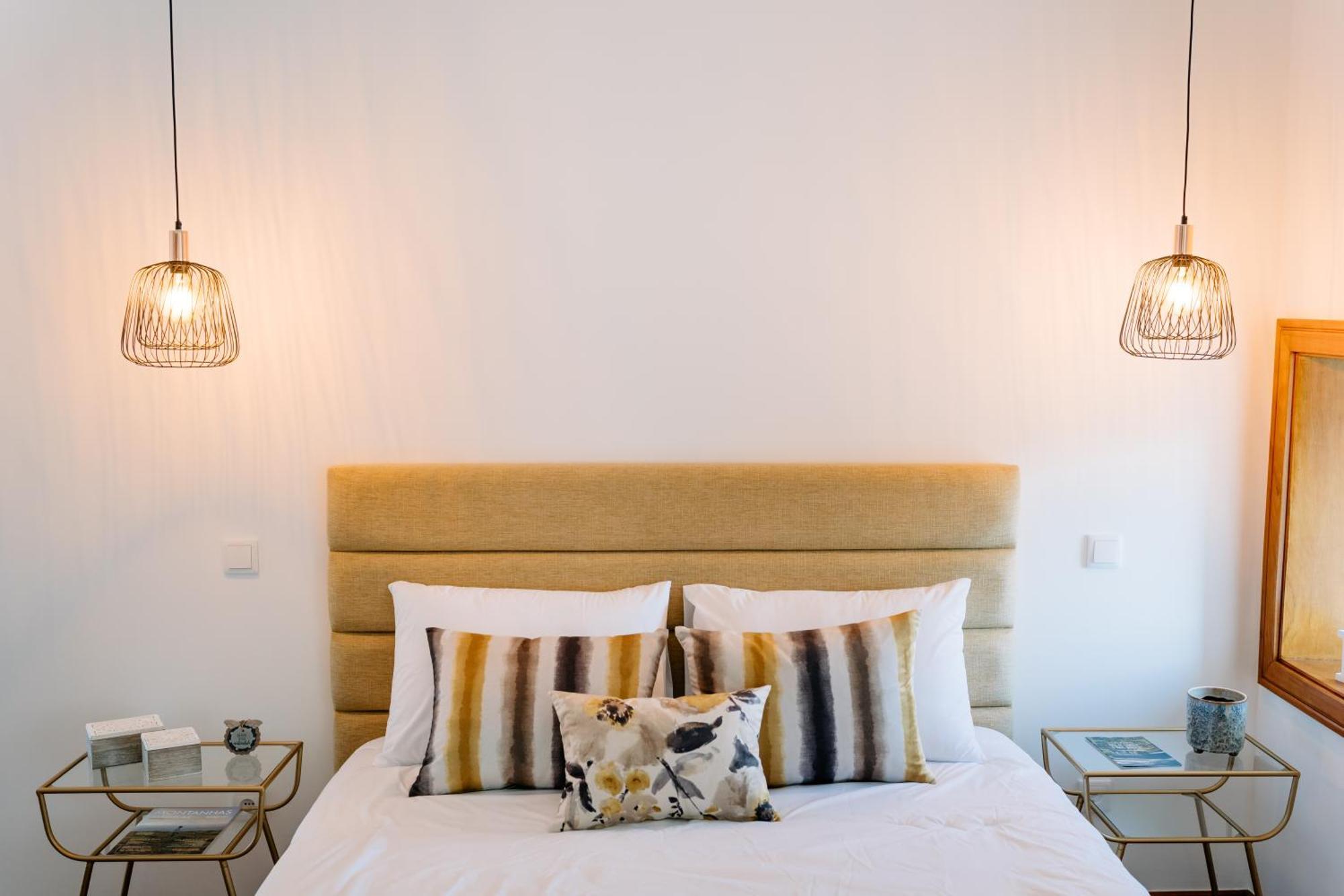 Landhaus Coliving The Valley Portugal Countryside Retreat For Digital Nomads And Hiking Lovers - Private Bedrooms With Shared Bathrooms, Shared Kitchen, And Coworking Space